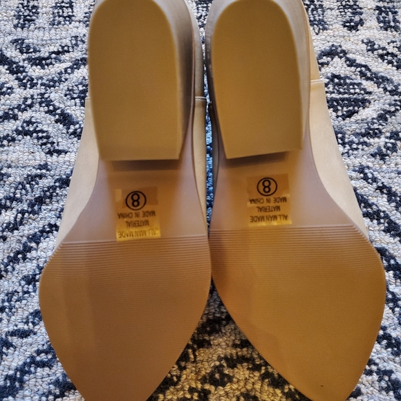 NWOT Tan faux leather boots - Picture 5 of 5